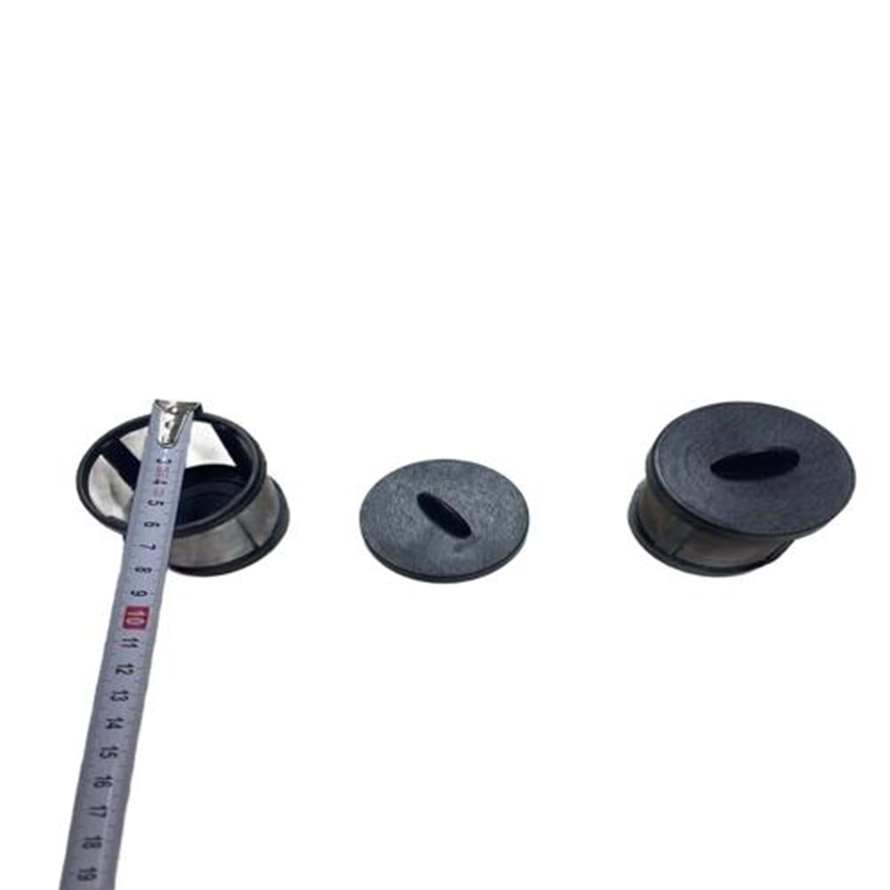 İÇE ATILAN BÜYÜK PLASTİK KAFES